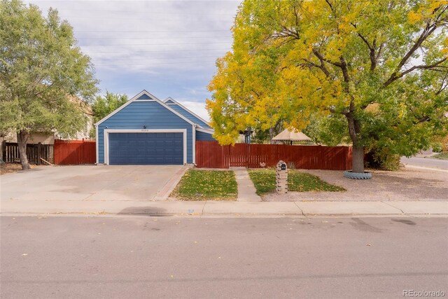 view of front facade featuring a garage