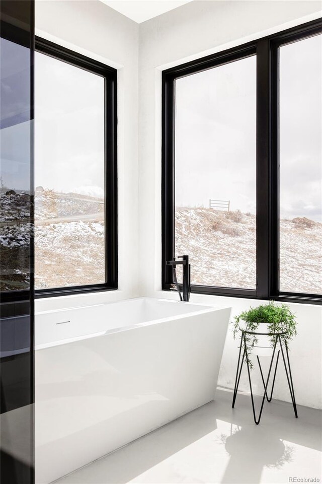 545 Strada Rossa Rd, Golden, CO 80401 - bathroom with a soaking tub