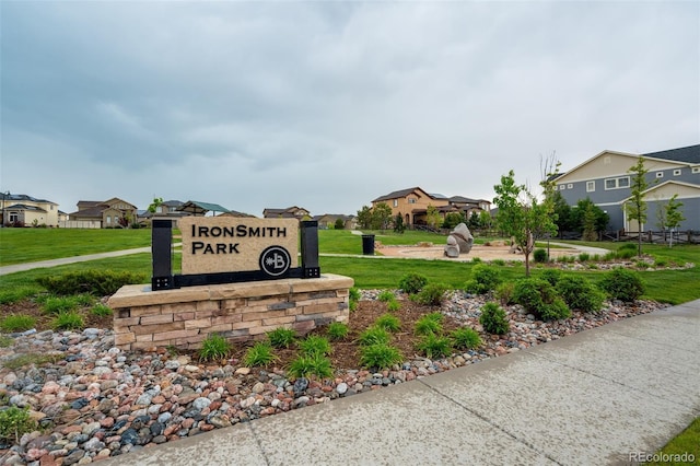 6880 Backcountry Loop, Colorado Springs, CO 80927 - community / neighborhood sign with a yard and a residential view