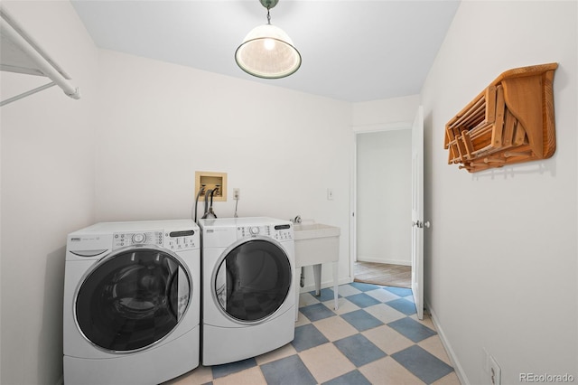 133 Mine Ln, Boulder, CO 80302 - laundry room featuring independent washer and dryer and light flooring