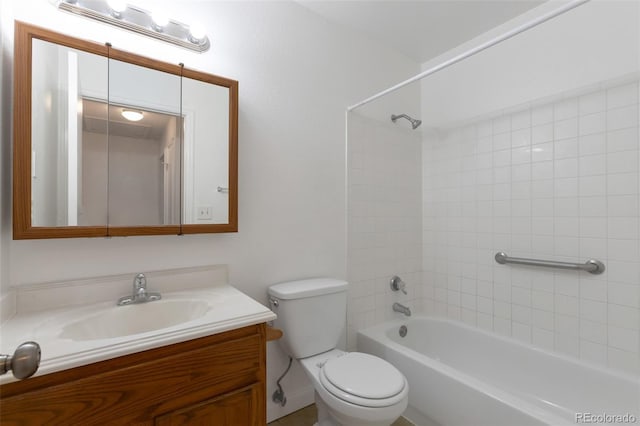 3577 S Ouray Cir, Aurora, CO 80013 - full bathroom with vanity and  shower combination