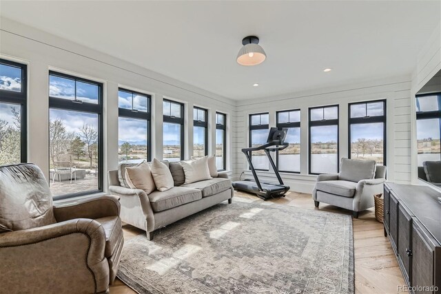 sunroom / solarium with a healthy amount of sunlight