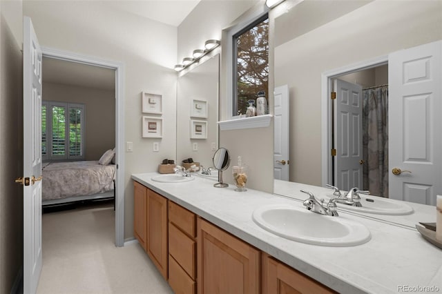 10524 Serengeti Dr, Lone Tree, CO 80124 - full bath with double vanity and ensuite bath