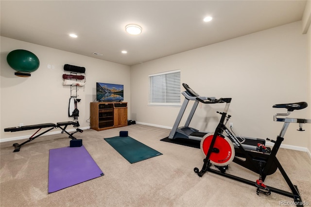 workout room with carpet floors, recessed lighting, and baseboards