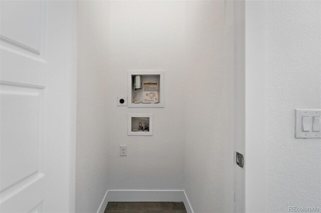 2830 W 32nd Ave, Denver, CO 80211 - laundry room featuring electric dryer hookup and hookup for a washing machine