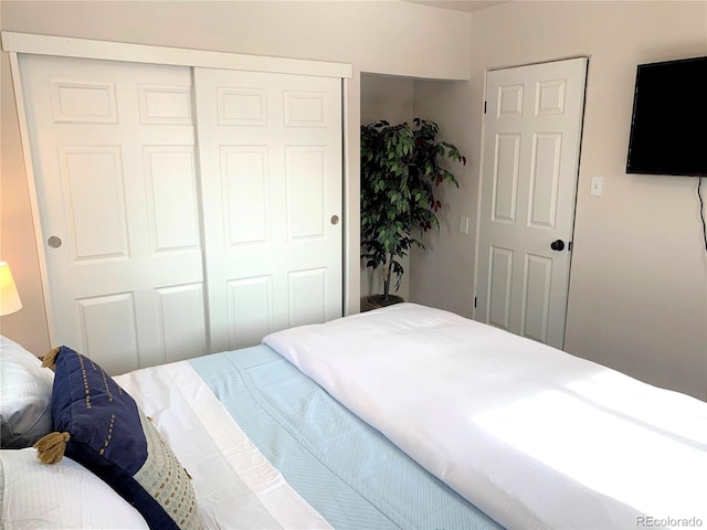 2200 W Moffat Pl, Denver, CO 80221 - bedroom featuring a closet