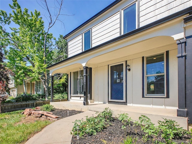 655 Gooseberry Ct, Lafayette, CO 80026 - entrance to property with a porch