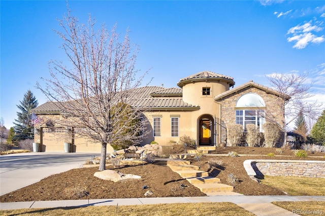 view of mediterranean / spanish house