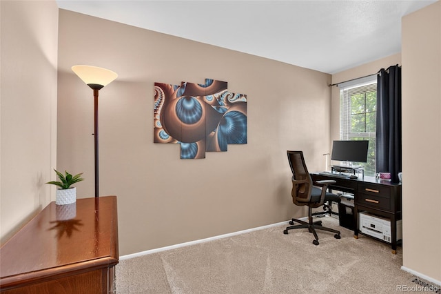 3947 W Ohio Ave, Denver, CO 80219 - carpeted office with baseboards
