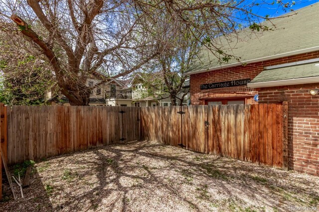368 S Humboldt St, Denver, CO 80209 - view of yard