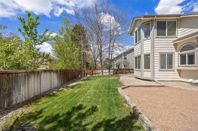 8985 Edgewood Ln, Highlands Ranch, CO 80130 - view of yard