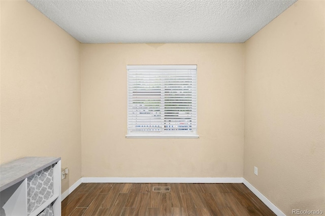 1940 Carmel Dr, Colorado Springs, CO 80910 - photo 13