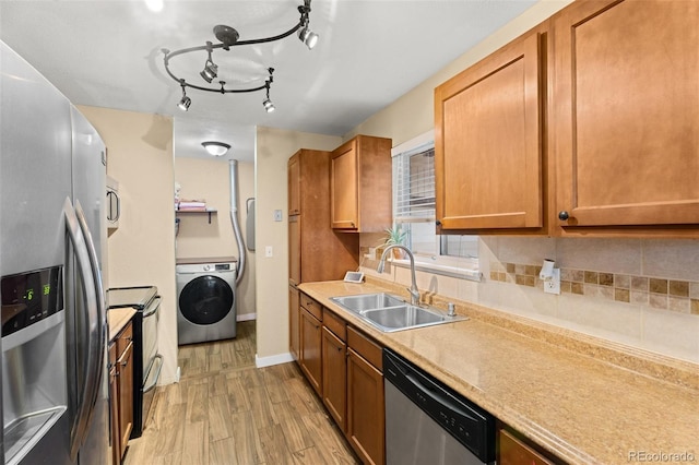 1940 Carmel Dr, Colorado Springs, CO 80910 - photo 14