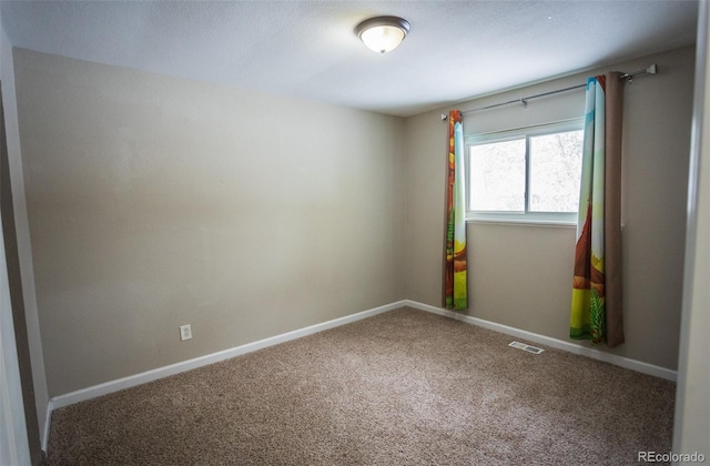 empty room with carpet