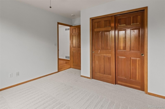 10284 Royal Eagle St, Highlands Ranch, CO 80129 - unfurnished bedroom featuring carpet and a closet