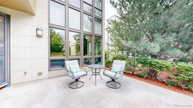 8041 E 29th Ave, Denver, CO 80238 - view of patio / terrace
