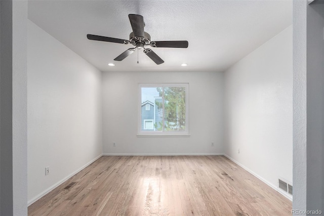 772 Ivywood Ct, Highlands Ranch, CO 80126 - unfurnished room with light wood-style floors, a ceiling fan, baseboards, and recessed lighting