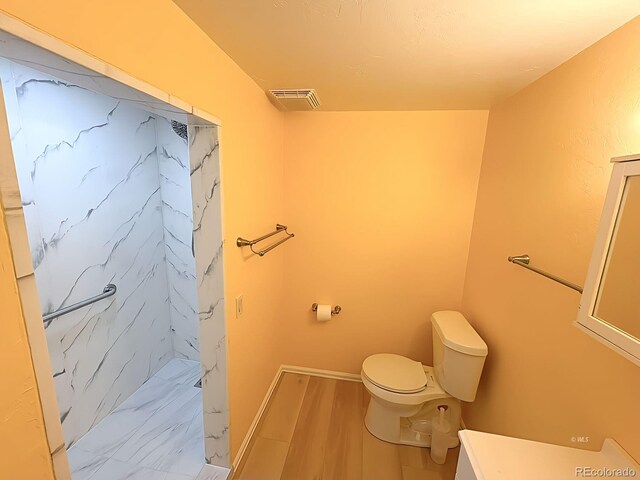 29 Granada Ct, Silver Cliff, CO 81252 - full bath featuring toilet and a marble finish shower