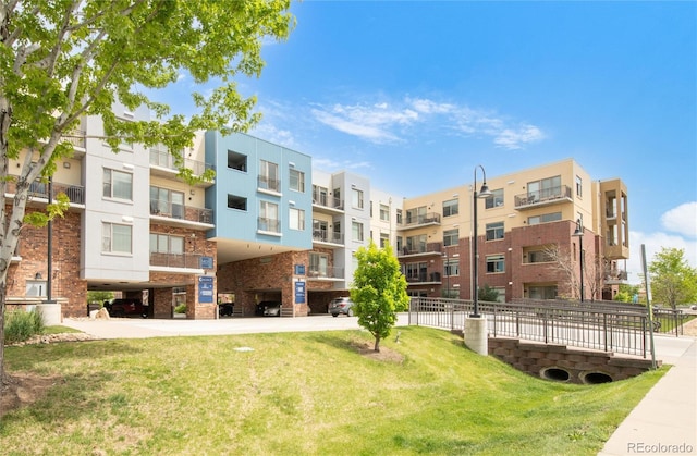 3401 Arapahoe Ave Unit 105, Boulder, CO 80303 - view of apartment building / complex