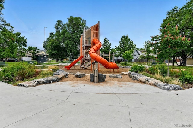 3611 N Vine St, Denver, CO 80205 - view of community jungle gym