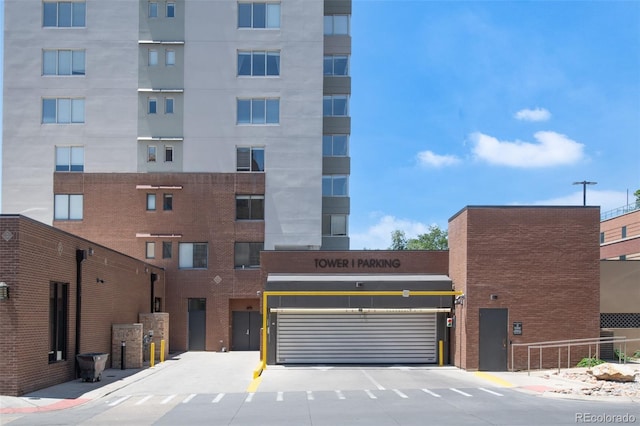 99 S Downing St Unit 105, Denver, CO 80209 - view of apartment building / complex