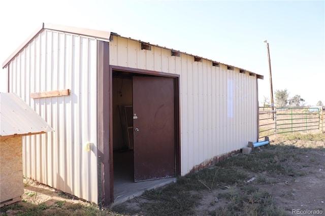 view of outdoor structure