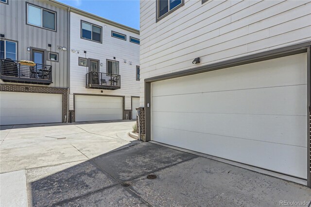 4100 E Iliff Ave Unit 4, Denver, CO 80222 - garage featuring driveway