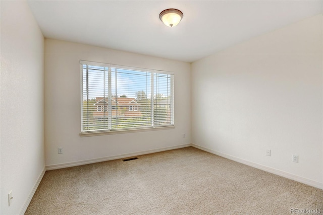 empty room featuring carpet