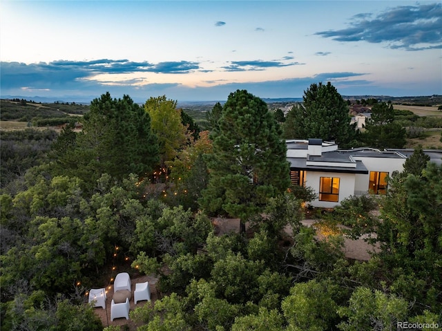 view of aerial view at dusk