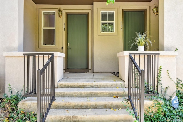 view of property entrance