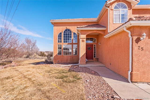 25 Tierra Casa Dr, Pueblo, CO 81005 - view of front of home featuring a front lawn