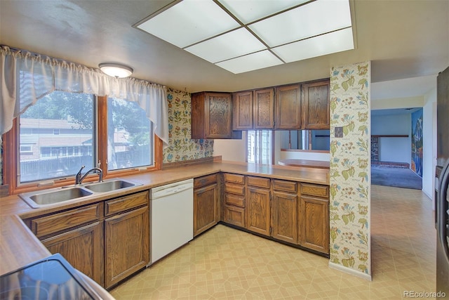 7621 Oak St, Arvada, CO 80005 - photo 10