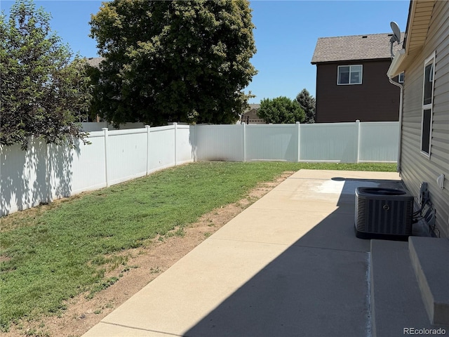 6836 Loudon St, Wellington, CO 80549 - fenced backyard with a patio