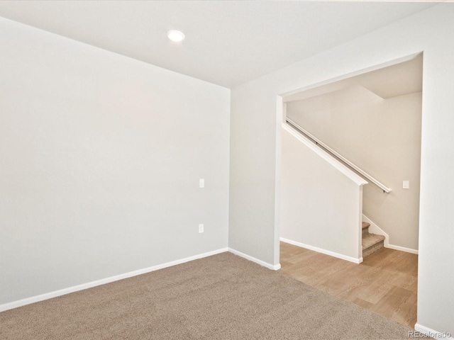 unfurnished room featuring carpet floors