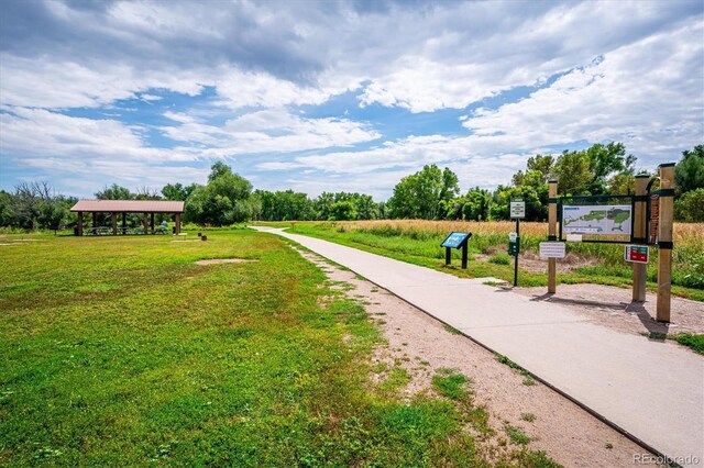 1648 S Cole St Unit B7, Lakewood, CO 80228 - surrounding community with a gazebo and a yard