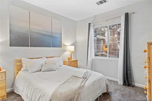 bedroom featuring carpet floors