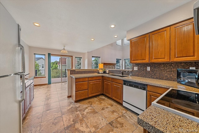 9875 Spring Hill St, Highlands Ranch, CO 80129 - photo 16