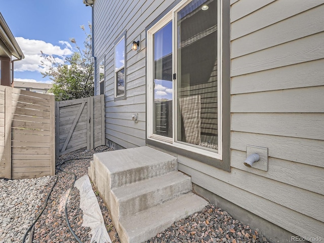 4773 Kittredge St, Denver, CO 80239 - exterior view