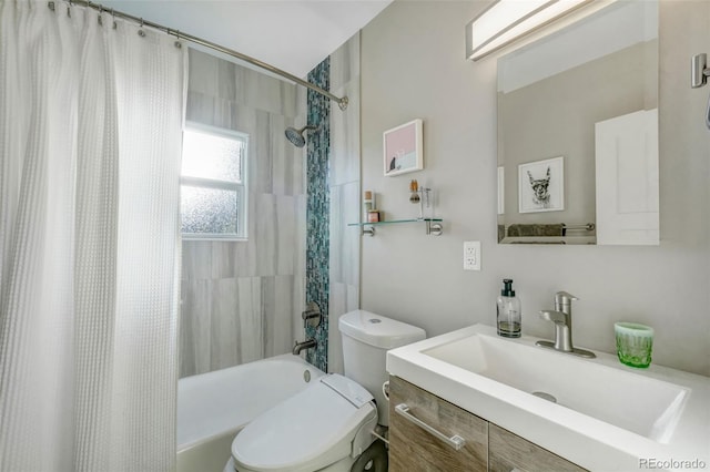 full bath with shower / bath combo with shower curtain, toilet, and vanity