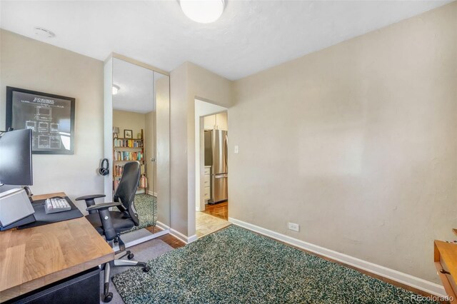 office featuring baseboards