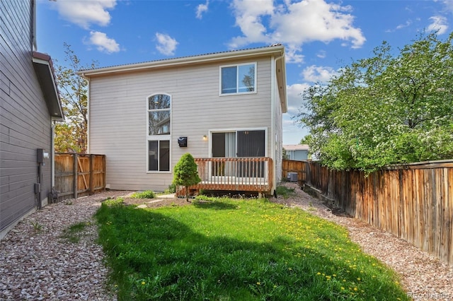 1272 Braewood Ave, Highlands Ranch, CO 80129 - back of property with a wooden deck