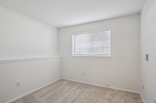 9194 Hickory Cir, Highlands Ranch, CO 80126 - unfurnished room with carpet and baseboards