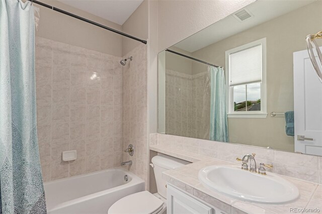 8993 Stonecrest Way, Highlands Ranch, CO 80129 - full bath featuring vanity, shower / bath combo, and toilet