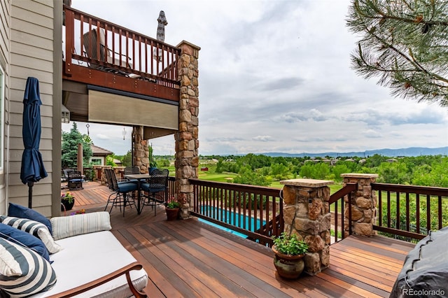8993 Stonecrest Way, Highlands Ranch, CO 80129 - deck with outdoor dining space and outdoor lounge area