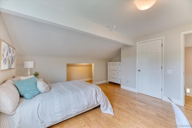 8167 S Wabash Ct, Centennial, CO 80112 - bedroom with light wood finished floors and baseboards