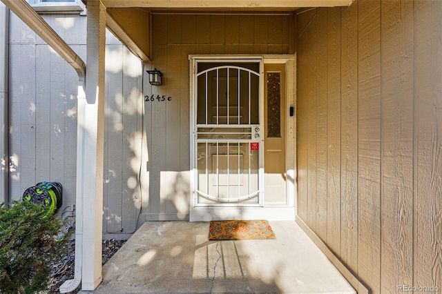 view of property entrance