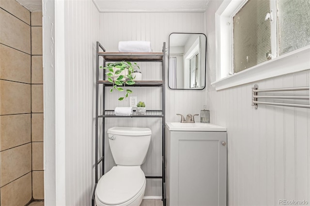 4450 S Fox St, Englewood, CO 80110 - bathroom with vanity and toilet