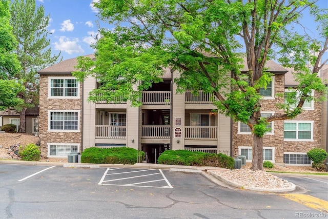 9212 E Arbor Cir Unit C, Englewood, CO 80111 - photo 1