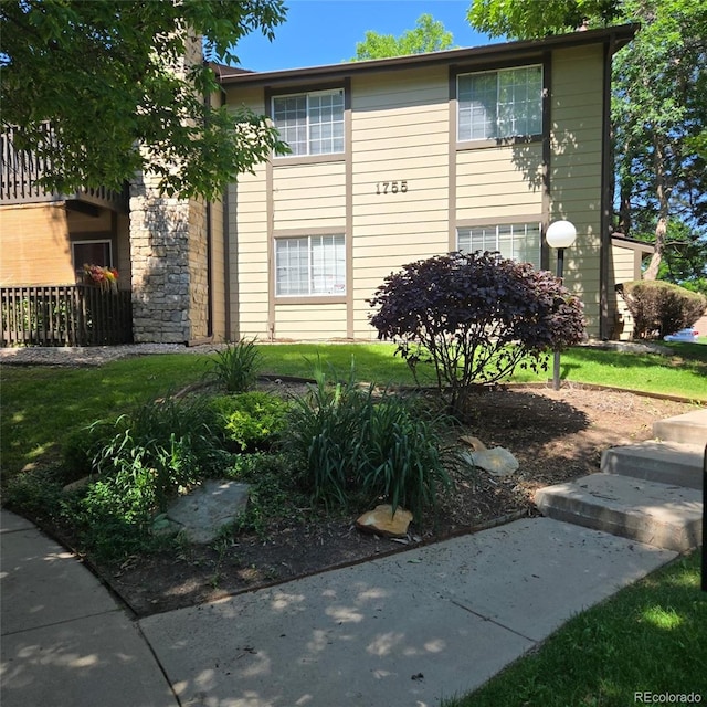 1755 S Pitkin St Unit B, Aurora, CO 80017 - view of building exterior