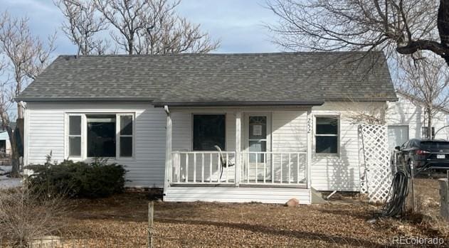 view of front of home featuring covered porch